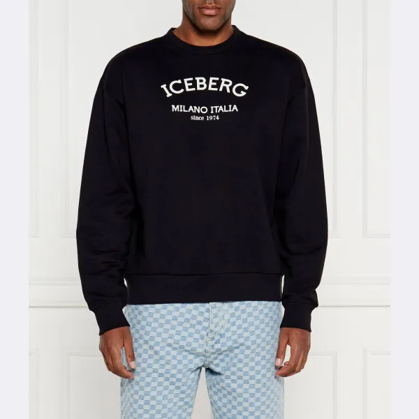 Толстовка обычного кроя Iceberg, черный
Толстовка обычного кроя Iceberg, черный