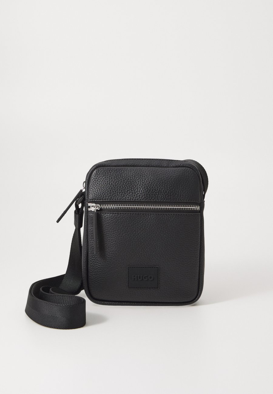 Сумка кросс-боди HUGO ETHON UNISEX, Black
Сумка кросс-боди HUGO ETHON UNISEX, Black