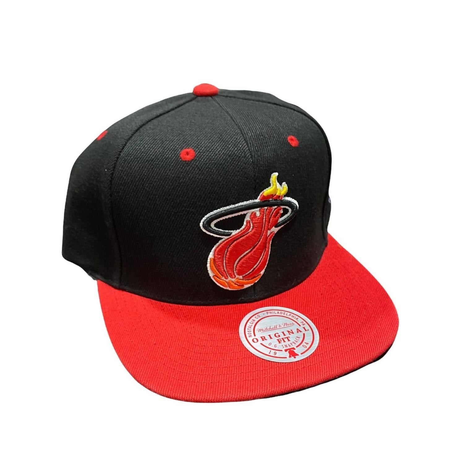 Мужская бейсболка Nba Hwc Miami Heat Lotto Pick Snapback черного/красного цвета Mitchell & Ness
Мужская бейсболка Nba Hwc Miami Heat Lotto Pick Snapback черного/красного цвета Mitchell & Ness