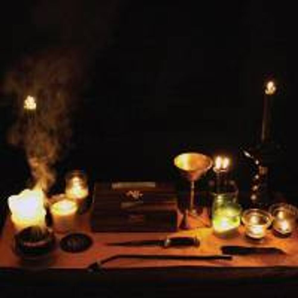 Диск CD Behind The Throne - Sutekh Hexen
Диск CD Behind The Throne - Sutekh Hexen