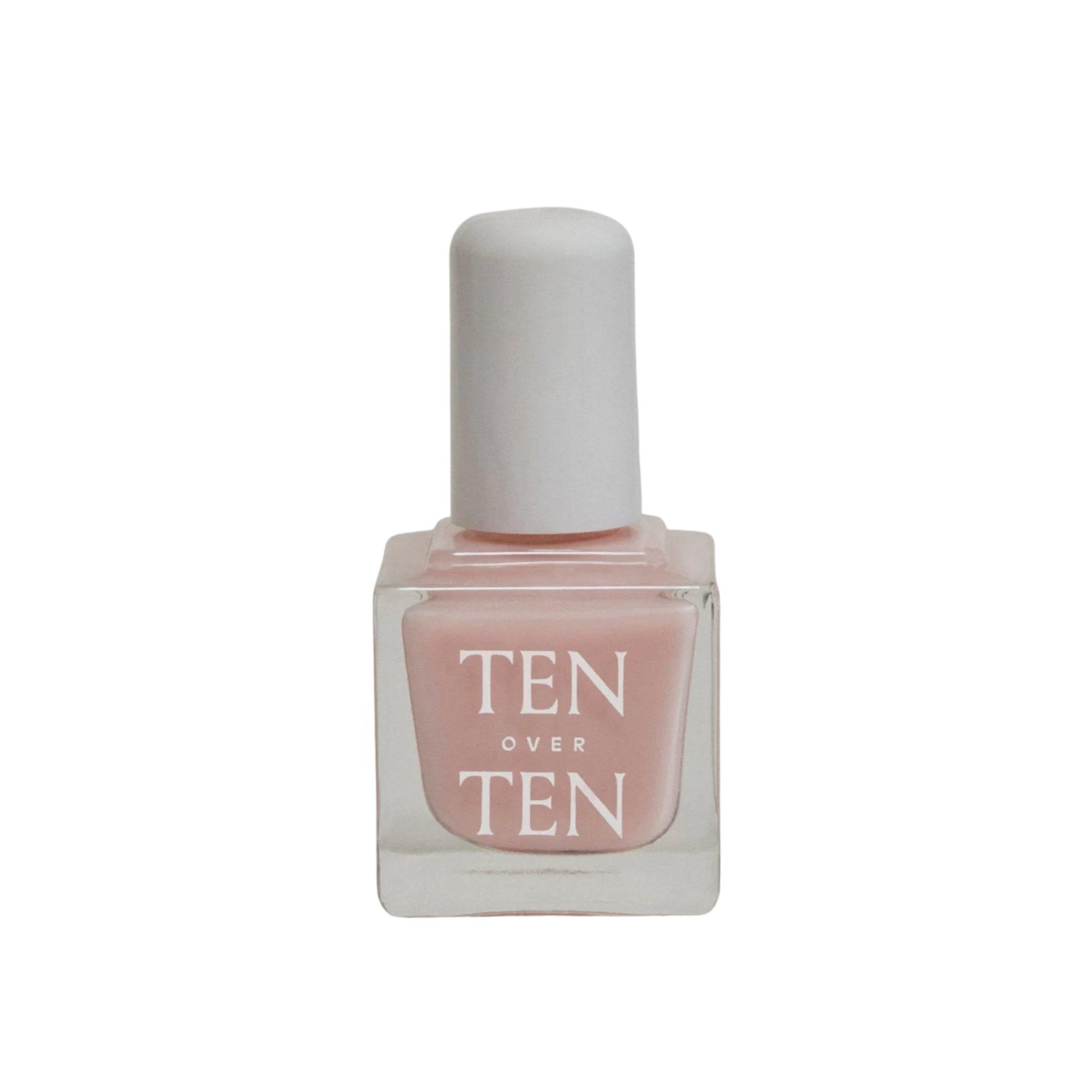 Лак для ногтей Tenoverten, Anne (A universally flattering ballet pink for the ultimate buff-your-nails-but-better effect.)
Лак для ногтей Tenoverten, Anne (A universally flattering ballet pink for the ultimate buff-your-nails-but-better effect.)