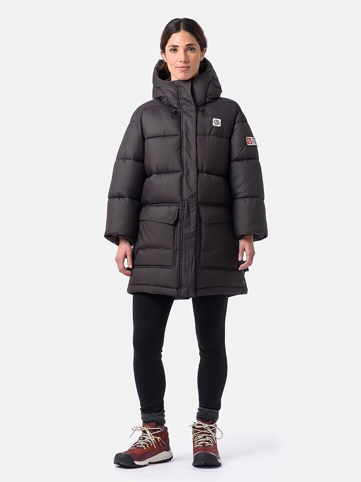 Стеганое пальто TERNUA Steppmantel Balena 400, черный
Стеганое пальто TERNUA Steppmantel Balena 400, черный