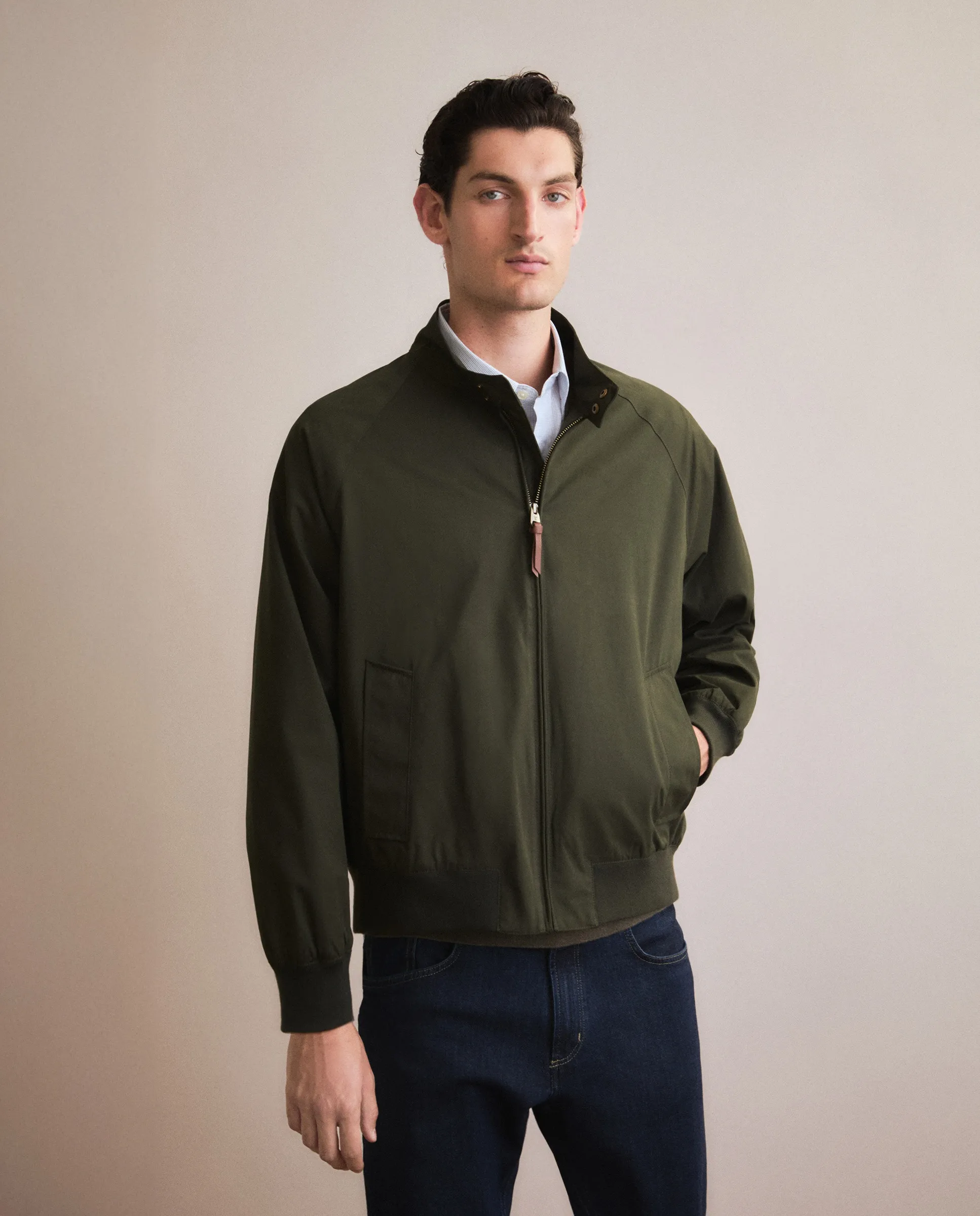 Мужская водонепроницаемая техническая куртка Emidio Tucci, хаки
Мужская водонепроницаемая техническая куртка Emidio Tucci, хаки