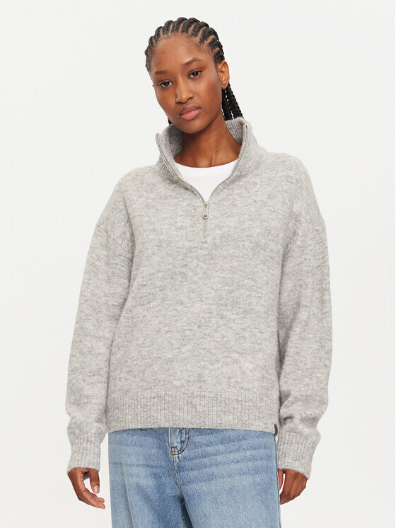 Свитер обычного кроя Calvin Klein Jeans, серый
Свитер обычного кроя Calvin Klein Jeans, серый