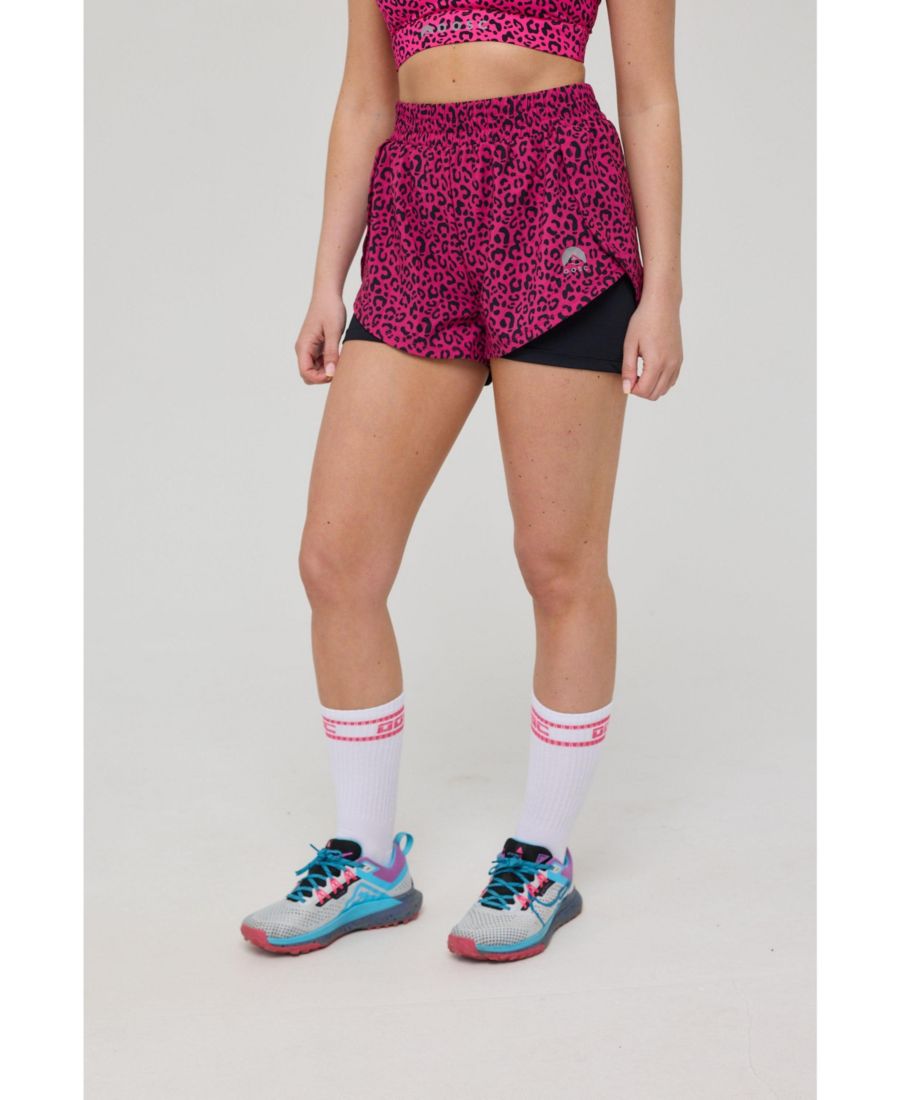 Женские беговые шорты Elite 2 в 1 - розовый леопардовый принт OOSC, Pink leopard
Женские беговые шорты Elite 2 в 1 - розовый леопардовый принт OOSC, Pink leopard