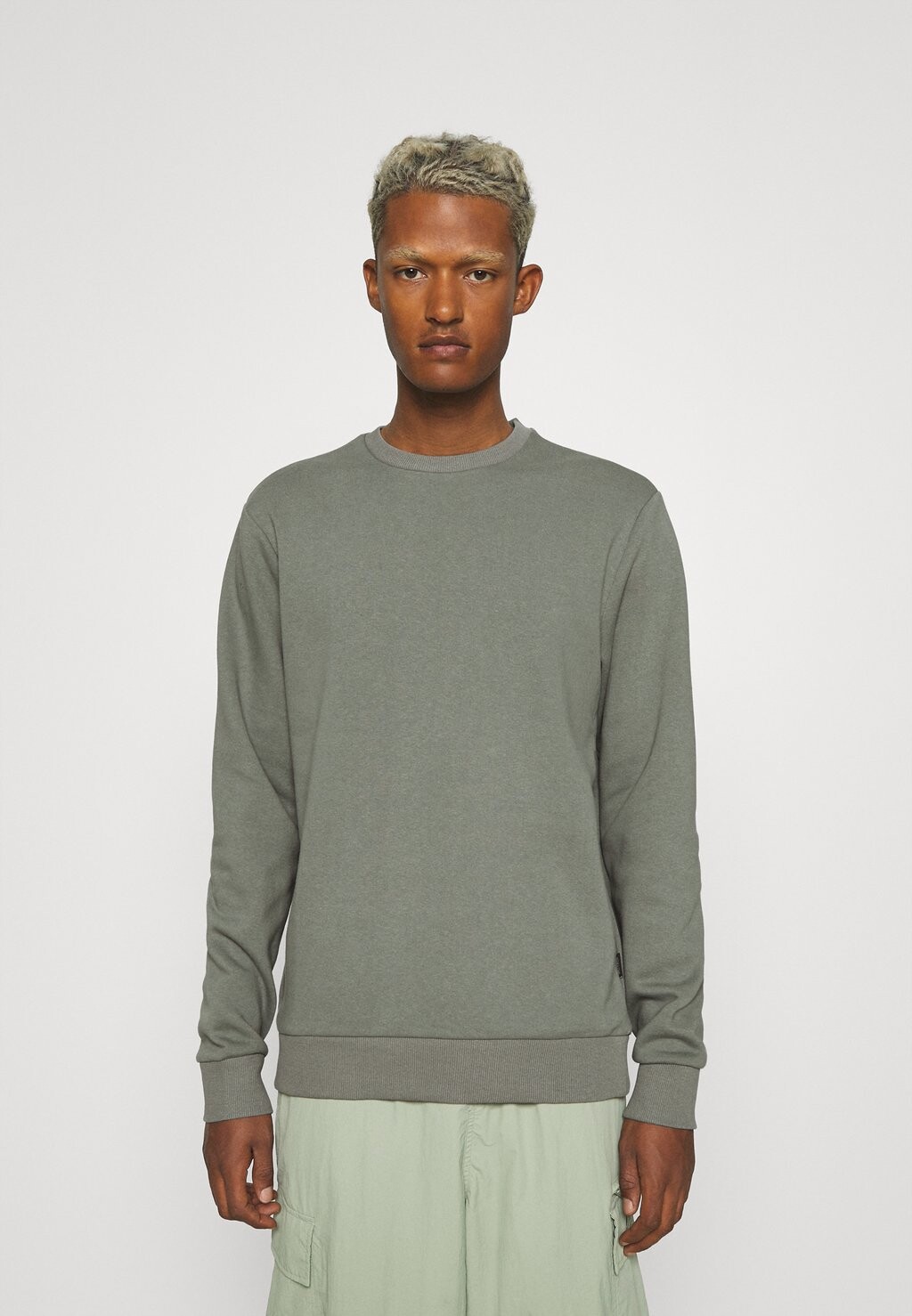 Толстовка ONSCERES LIFE CREW NECK Only & Sons, касторовый серый
Толстовка ONSCERES LIFE CREW NECK Only & Sons, касторовый серый