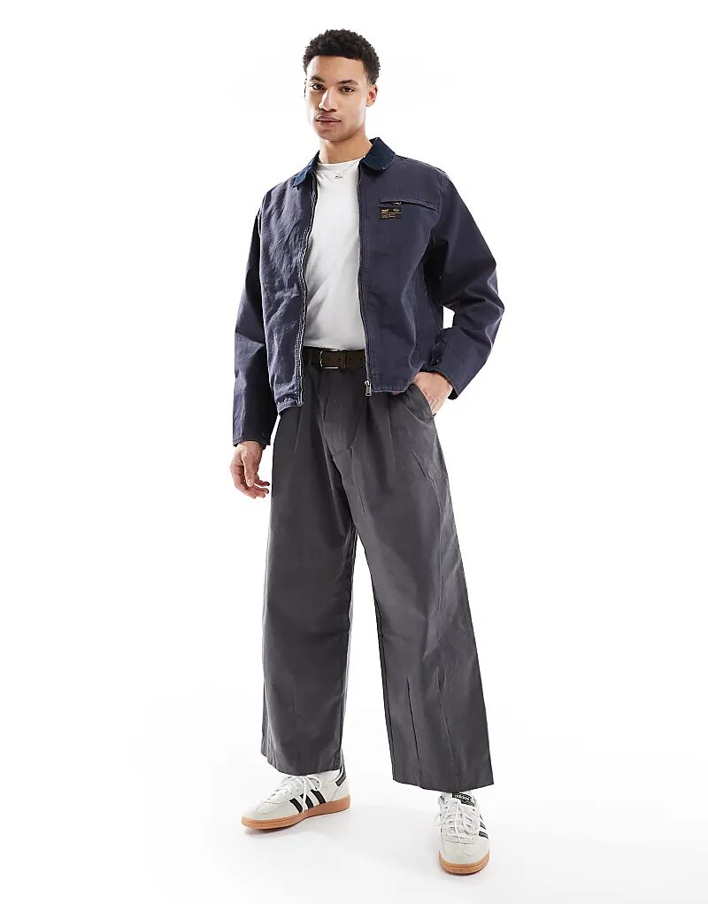 Куртка-ранч Superdry Cord с воротником в стиле викингов в цвете «французский флот»
Куртка-ранч Superdry Cord с воротником в стиле викингов в цвете «французский флот»