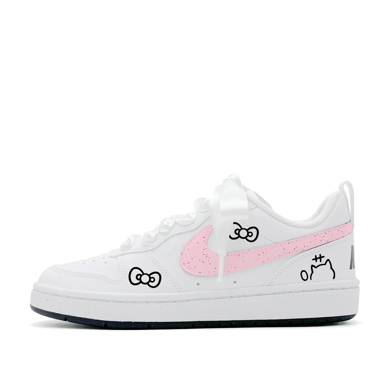 Nike Court Borough Pink Cat With Bowknot, милый, девичий, сладкий стиль, мультяшный, антивозрастной кампус из синтетической кожи
Nike Court Borough Pink Cat With Bowknot, милый, девичий, сладкий стиль, мультяшный, антивозрастной кампус из синтетической кожи