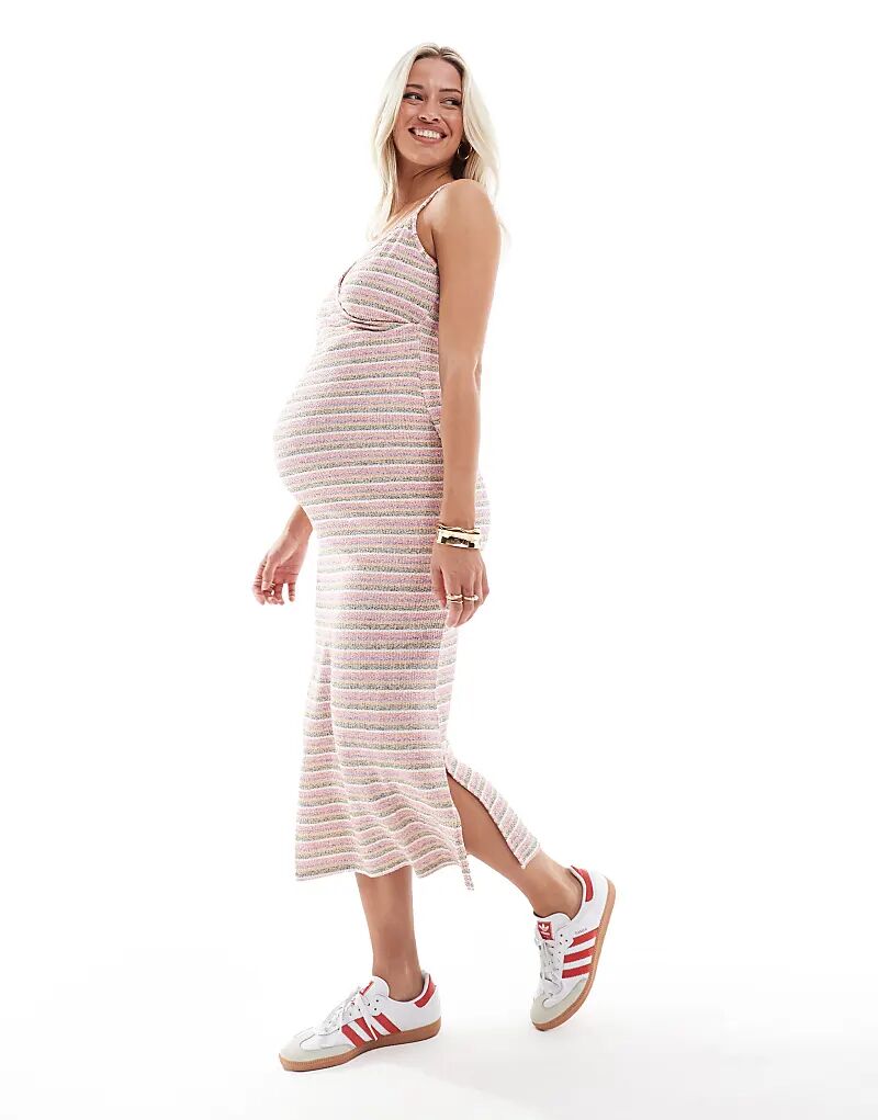 Платье-миди для беременных Mamalicious Maternity из фактурного трикотажного полотна с запахом спереди в розовую летнюю полоску Mama.licious
Платье-миди для беременных Mamalicious Maternity из фактурного трикотажного полотна с запахом спереди в розовую летнюю полоску Mama.licious