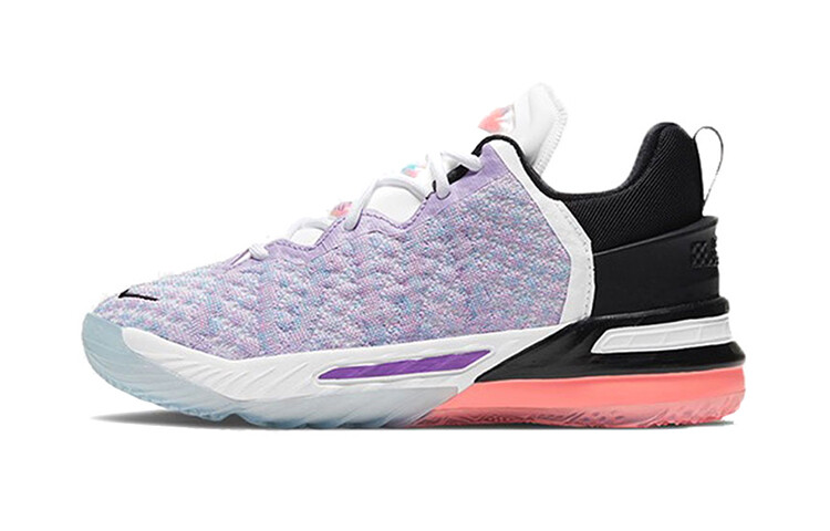 Детские баскетбольные кроссовки Nike Lebron 18 BP
Детские баскетбольные кроссовки Nike Lebron 18 BP