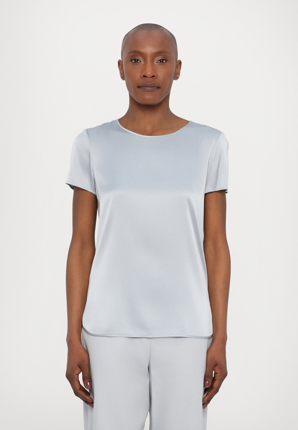 Базовая футболка CORTONA MM, светло-голубой
Базовая футболка CORTONA MM, светло-голубой