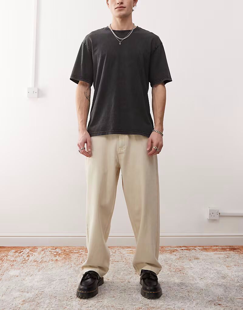 Джинсы Santa Cruz Big wide leg кремового цвета
Джинсы Santa Cruz Big wide leg кремового цвета