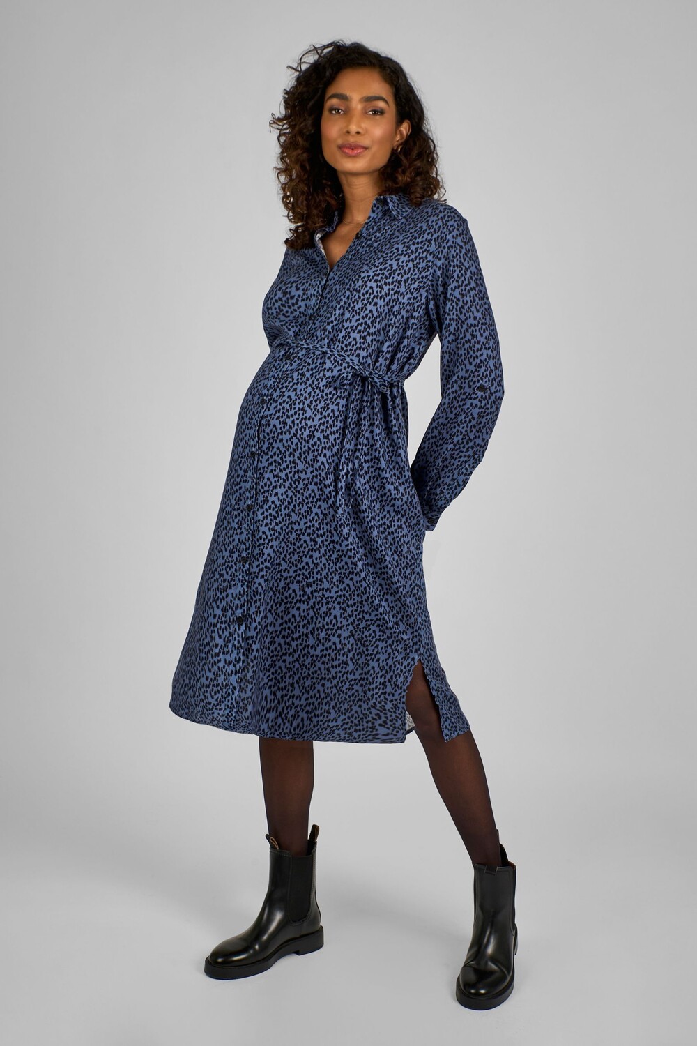 Платье рубашка с животным принтом для беременных Jojo Maman Bébé, синий
Платье рубашка с животным принтом для беременных Jojo Maman Bébé, синий