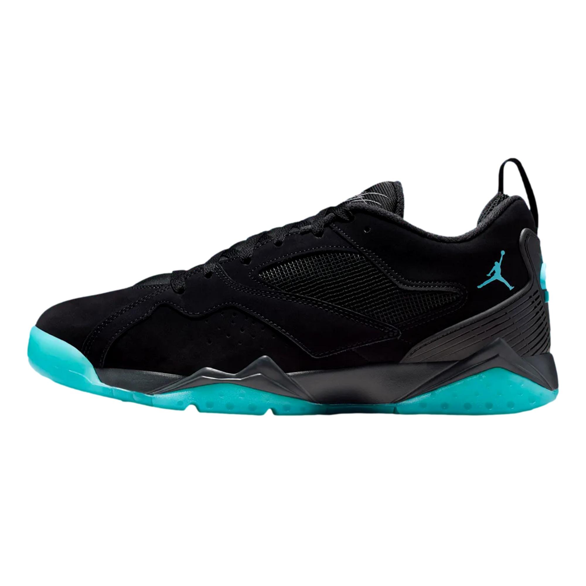 Мужские кроссовки Nike Jordan MVP 92 Black/Gamma Blue - Anthracite HQ3950-004
Мужские кроссовки Nike Jordan MVP 92 Black/Gamma Blue - Anthracite HQ3950-004
