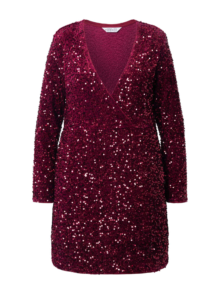 Платье цвета ежевики Studio Untold
Платье цвета ежевики Studio Untold