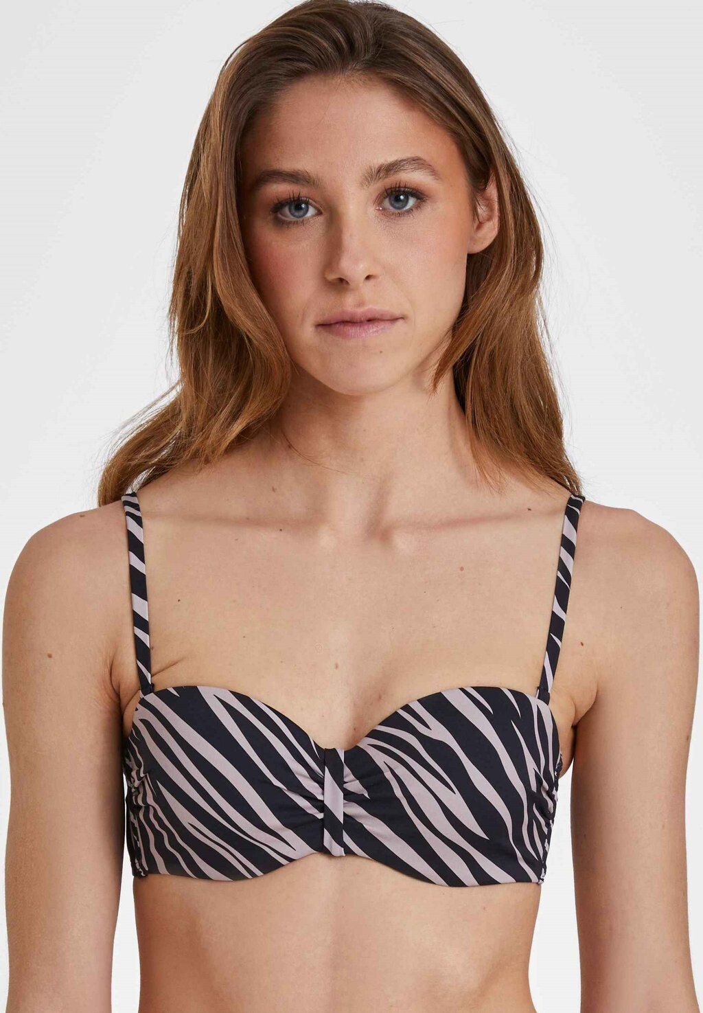 Верх бикини LASCANA, черный
Верх бикини LASCANA, черный