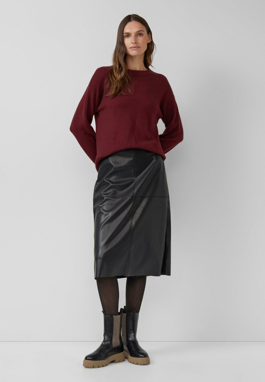 Юбка s.Oliver A-line skirt, Schwarz/Black
Юбка s.Oliver A-line skirt, Schwarz/Black