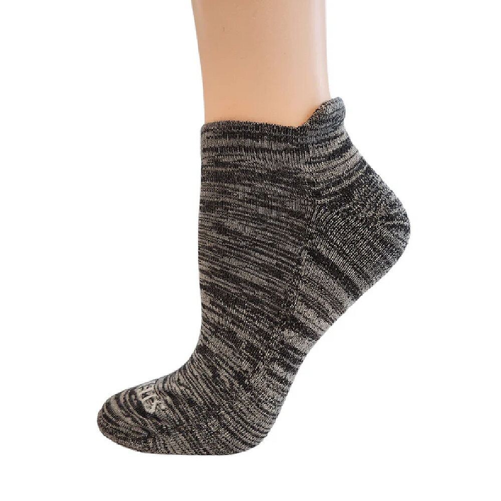 Женские носки до щиколотки с мягкой подкладкой и защитой пятки WEAR SIERRA, черный
Женские носки до щиколотки с мягкой подкладкой и защитой пятки WEAR SIERRA, черный