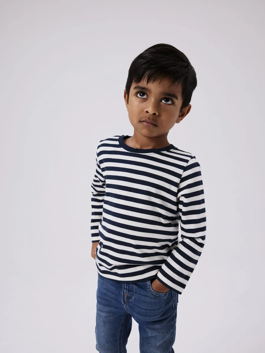 Рубашка с длинными рукавами Name It "NMMSALMO NREG LS TOP NOOS", цвет Dark Sapphire
Рубашка с длинными рукавами Name It "NMMSALMO NREG LS TOP NOOS", цвет Dark Sapphire