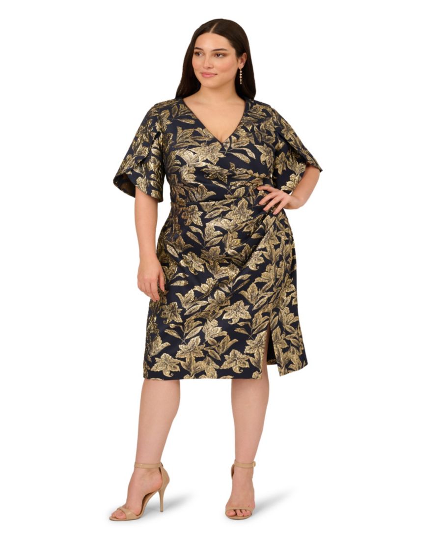 Платье-футляр из эластичного жаккарда больших размеров Adrianna Papell, Navy Gold
Платье-футляр из эластичного жаккарда больших размеров Adrianna Papell, Navy Gold