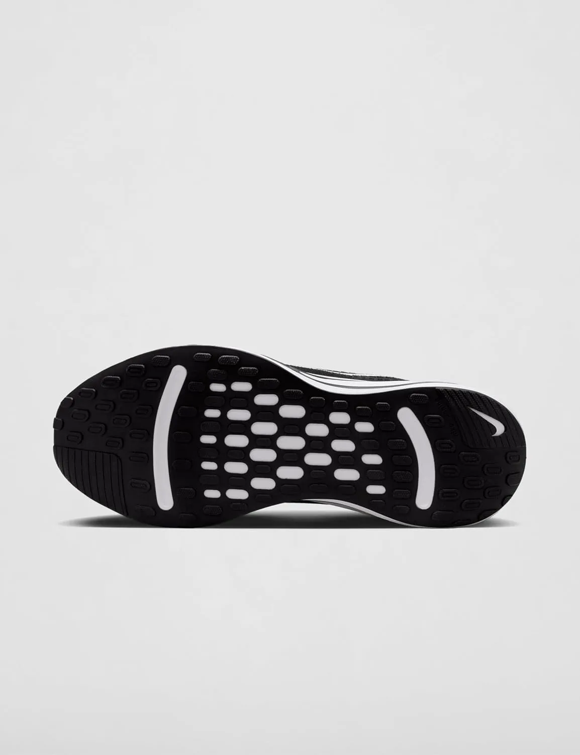 Мужские беговые кроссовки Nike Journey Run для шоссе, черно-белый
Мужские беговые кроссовки Nike Journey Run для шоссе, черно-белый