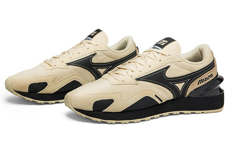 Mizuno LG 70s Кроссовки унисекс
Mizuno LG 70s Кроссовки унисекс