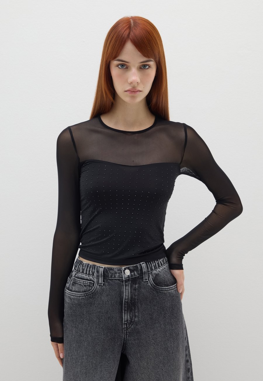 Топ B.ANGEL Long sleeved top, Black Print/Black
Топ B.ANGEL Long sleeved top, Black Print/Black