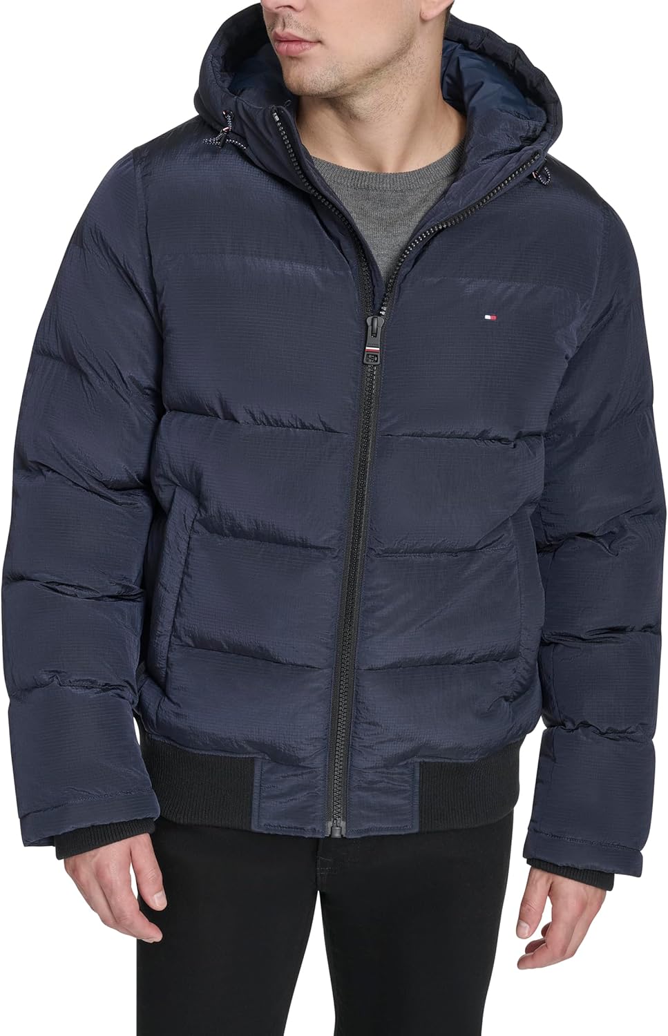 Мужская куртка с капюшоном и трубкой Tommy Hilfiger, Navy
Мужская куртка с капюшоном и трубкой Tommy Hilfiger, Navy