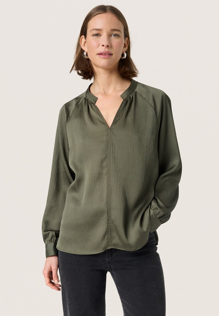 Блуза Soaked in Luxury SLIoana, Grape Leaf/Evergreen
Блуза Soaked in Luxury SLIoana, Grape Leaf/Evergreen