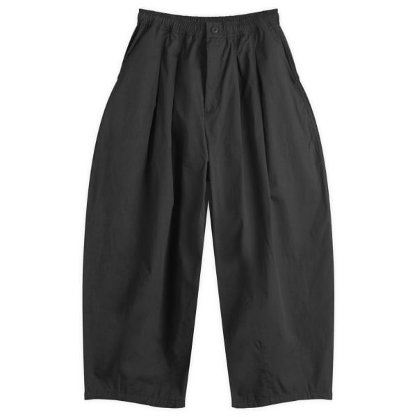 Базовые легкие брюки-баллоны Anglan, черный
Базовые легкие брюки-баллоны Anglan, черный