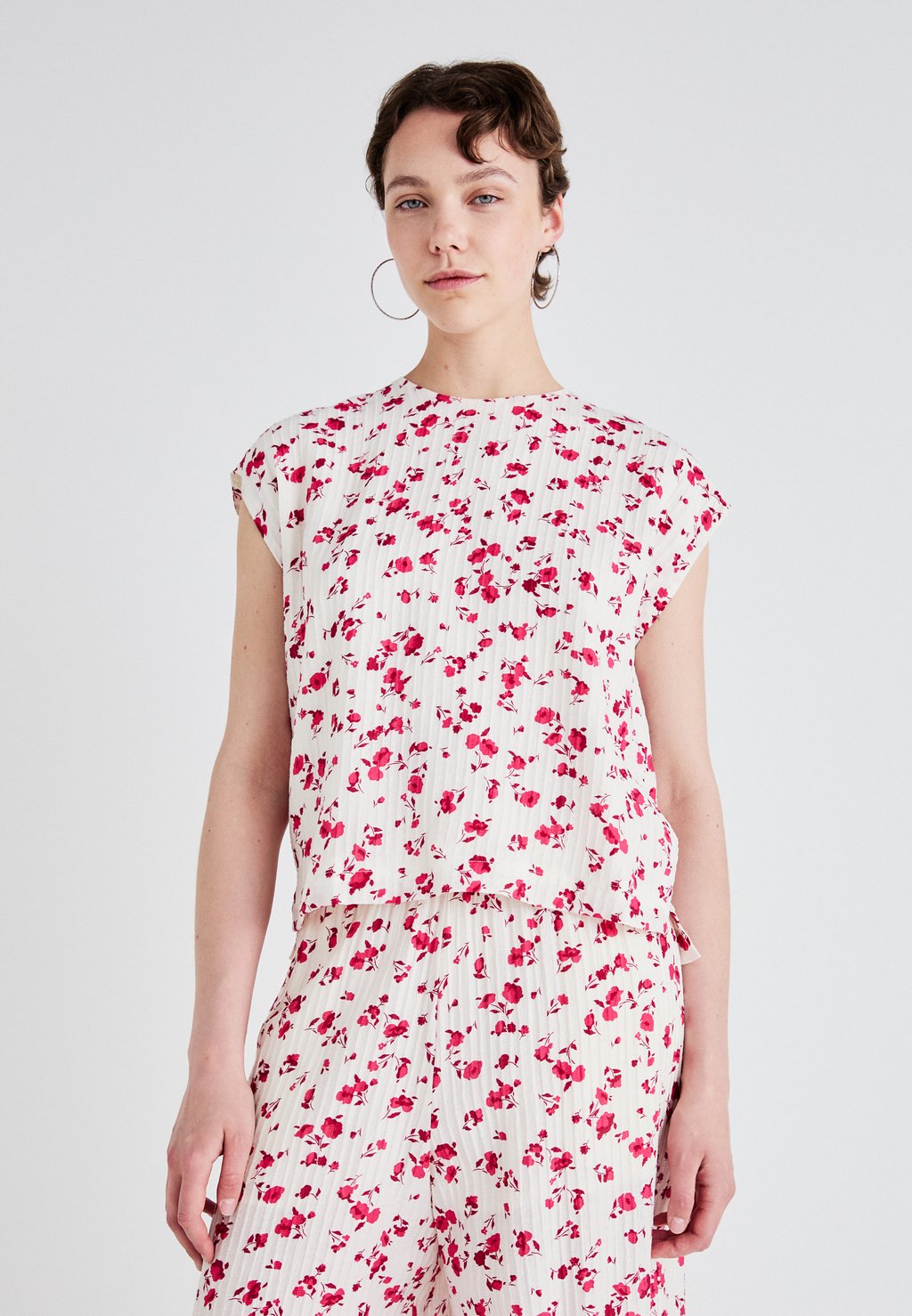 Блуза MSCH Copenhagen, красный
Блуза MSCH Copenhagen, красный