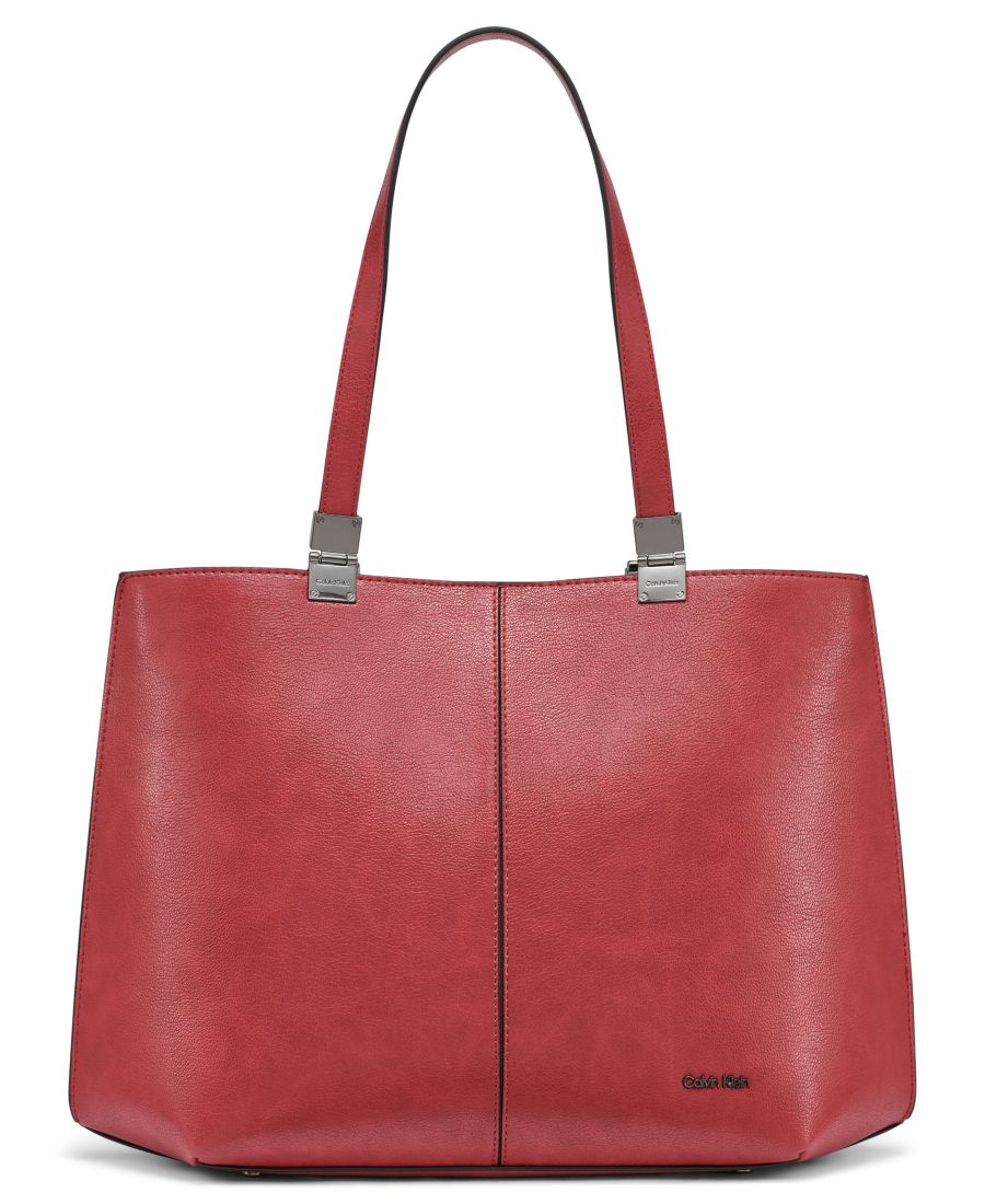 Сумка-шоппер Granite с магнитной застежкой Calvin Klein, Cranberry
Сумка-шоппер Granite с магнитной застежкой Calvin Klein, Cranberry