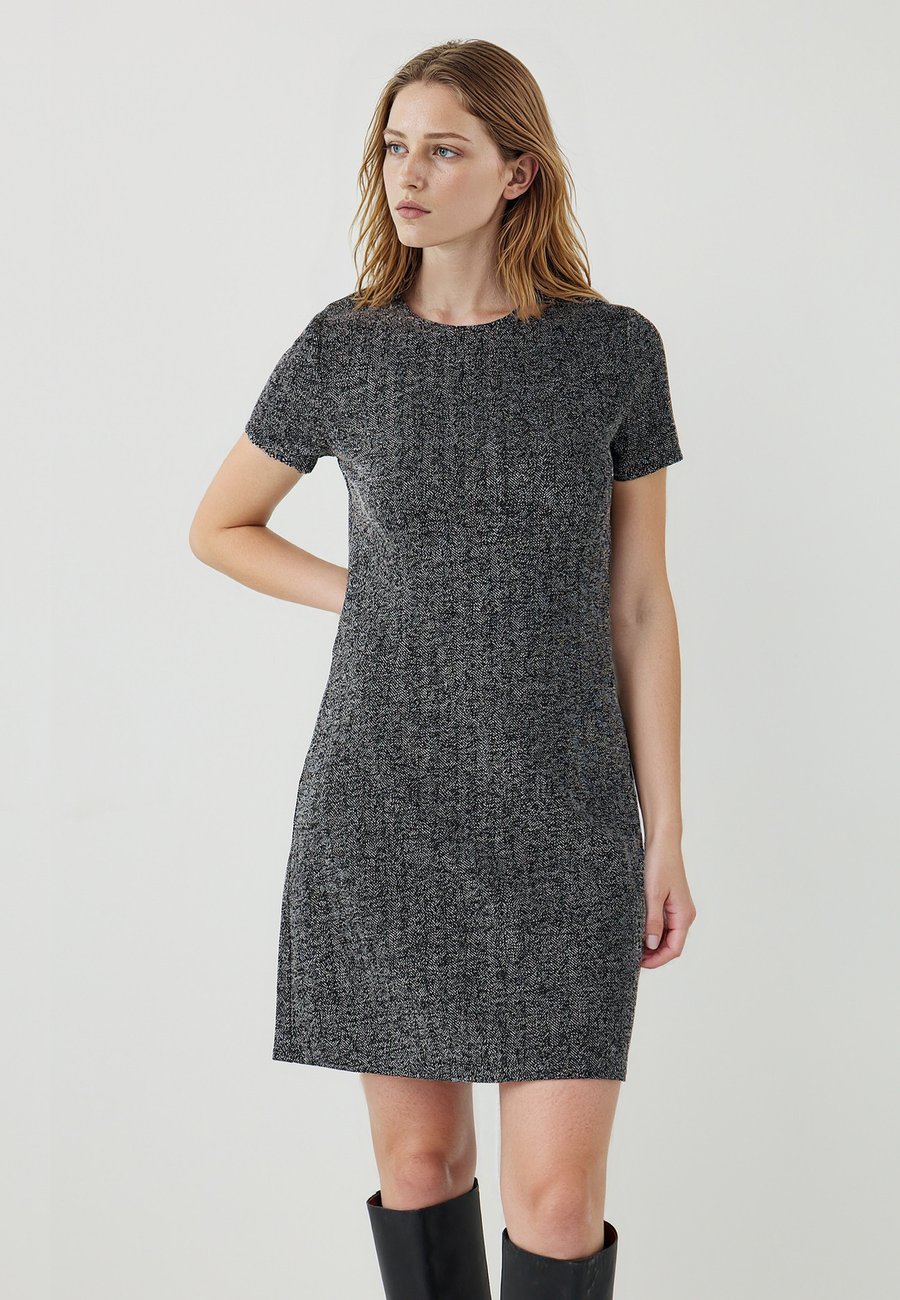 Платье Jimmy Key Jumper dress, Grey
Платье Jimmy Key Jumper dress, Grey