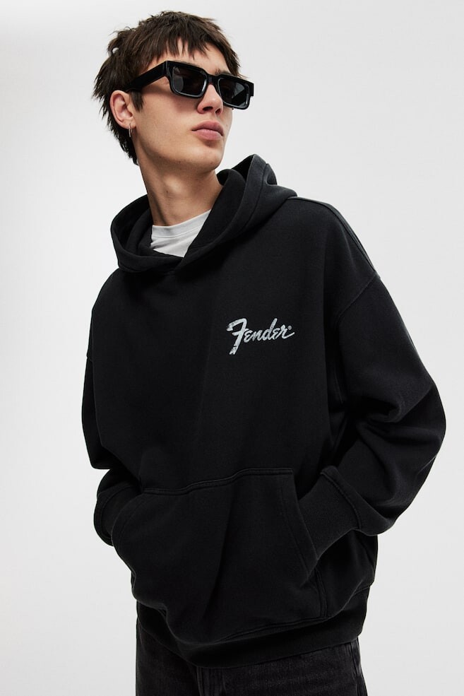 Толстовка с капюшоном с принтом свободного кроя H&M, мультиколор
Толстовка с капюшоном с принтом свободного кроя H&M, мультиколор