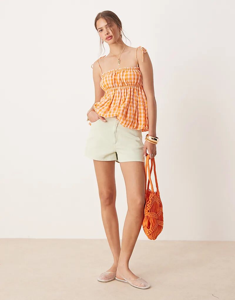 Шорты Miss Selfridge цвета матча
Шорты Miss Selfridge цвета матча