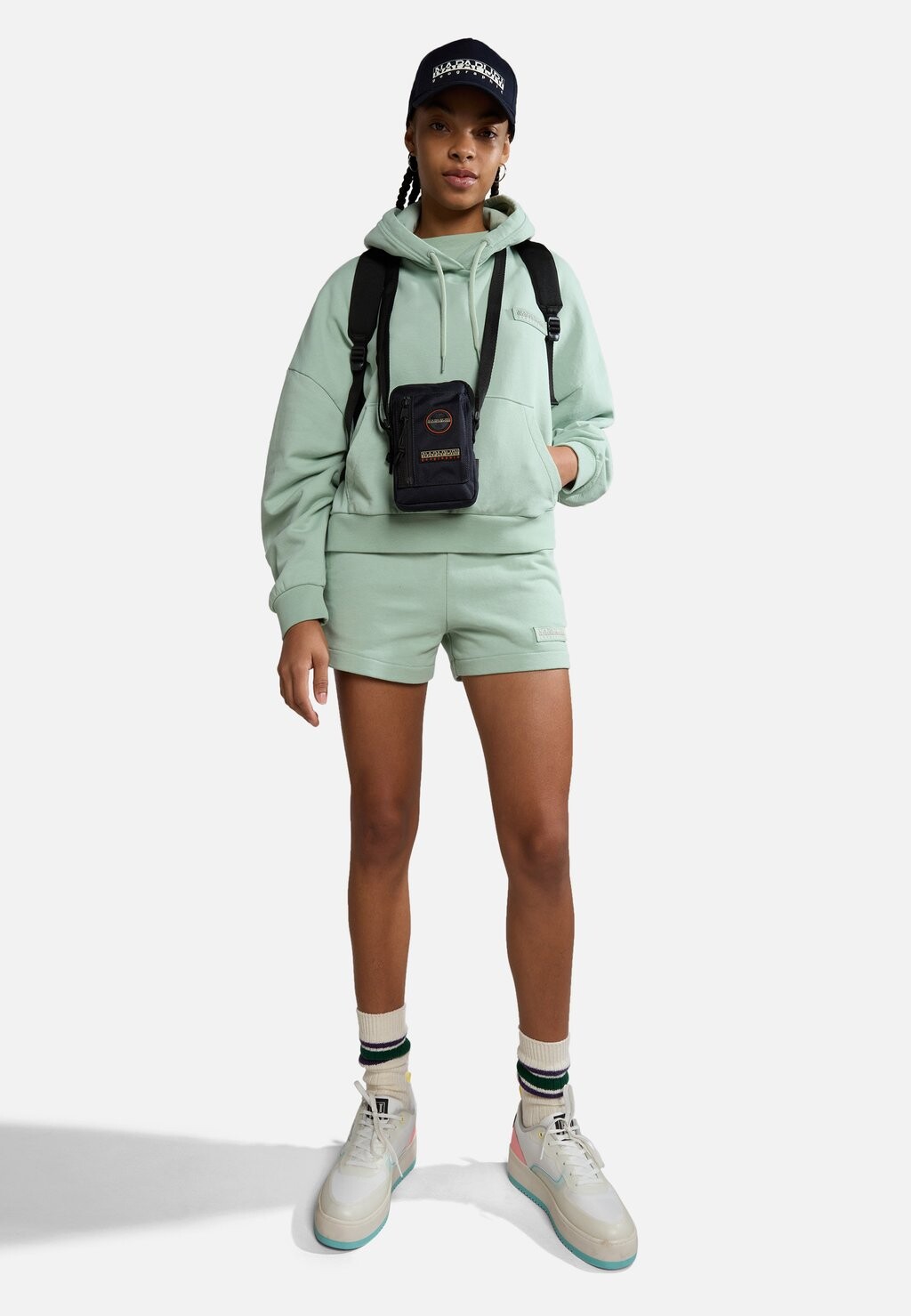 Сумка Napapijri ВОЯЖ, темно-синий
Сумка Napapijri ВОЯЖ, темно-синий