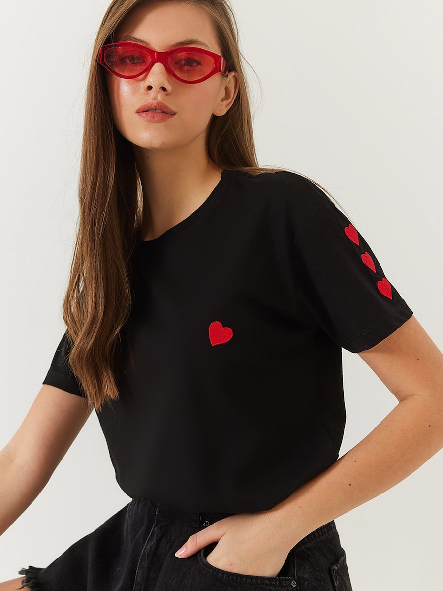 Рубашка Bianco Lucci, черный
Рубашка Bianco Lucci, черный