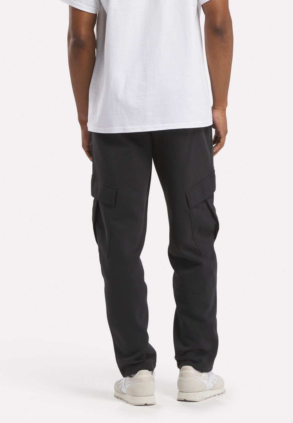 Брюки карго TEAM TRADITION Reebok Classic, черный
Брюки карго TEAM TRADITION Reebok Classic, черный