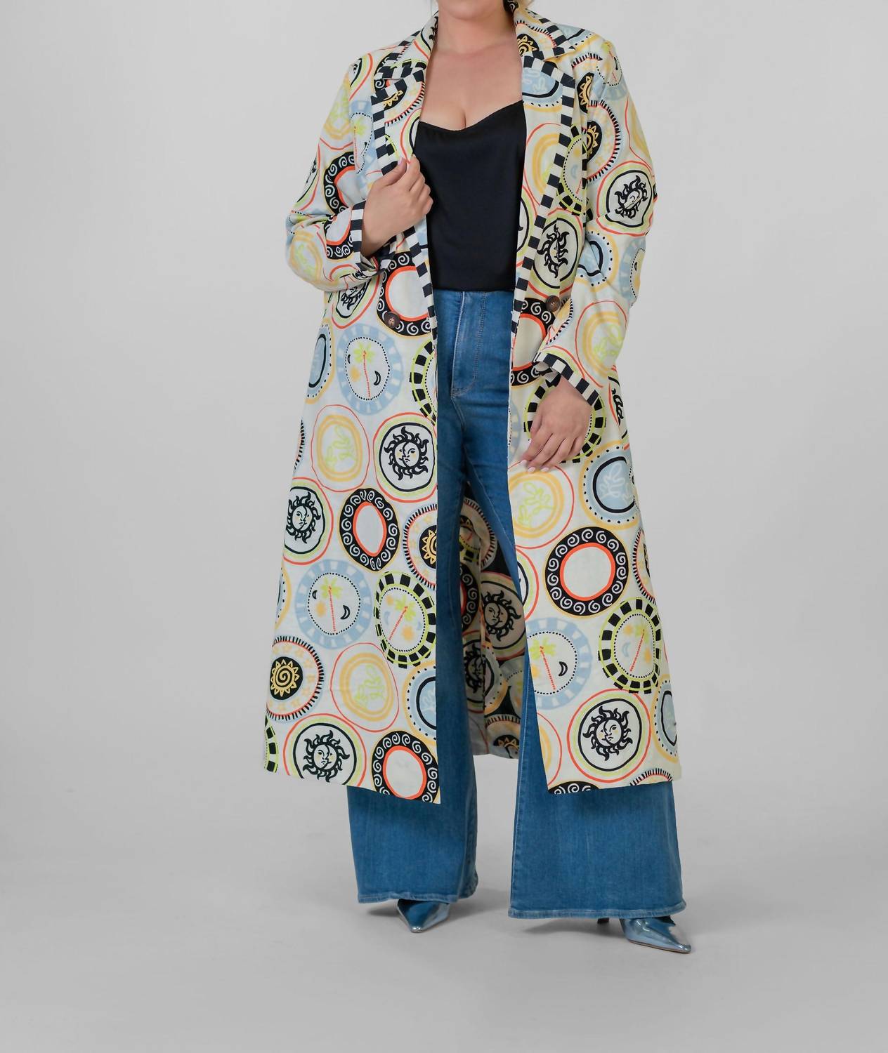 Куртка Plate 55 - Plus In Mono Mosaic Never fully dressed, Mono Mosaic
Куртка Plate 55 - Plus In Mono Mosaic Never fully dressed, Mono Mosaic