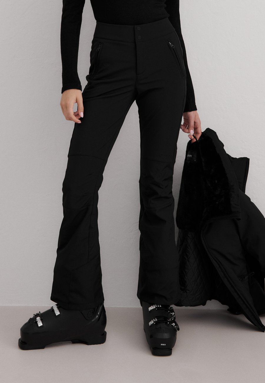 Лыжные брюки aim’n STRETCH THERMO , Black
Лыжные брюки aim’n STRETCH THERMO , Black