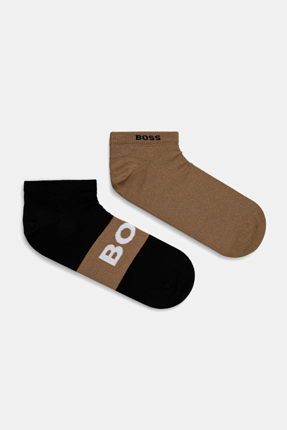 2 упаковки носков BOSS, бежевый
2 упаковки носков BOSS, бежевый