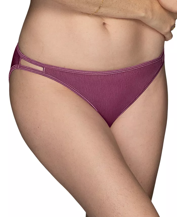 Освещающее бикини-белье на шнурках 18108 Vanity Fair, розовый
Освещающее бикини-белье на шнурках 18108 Vanity Fair, розовый