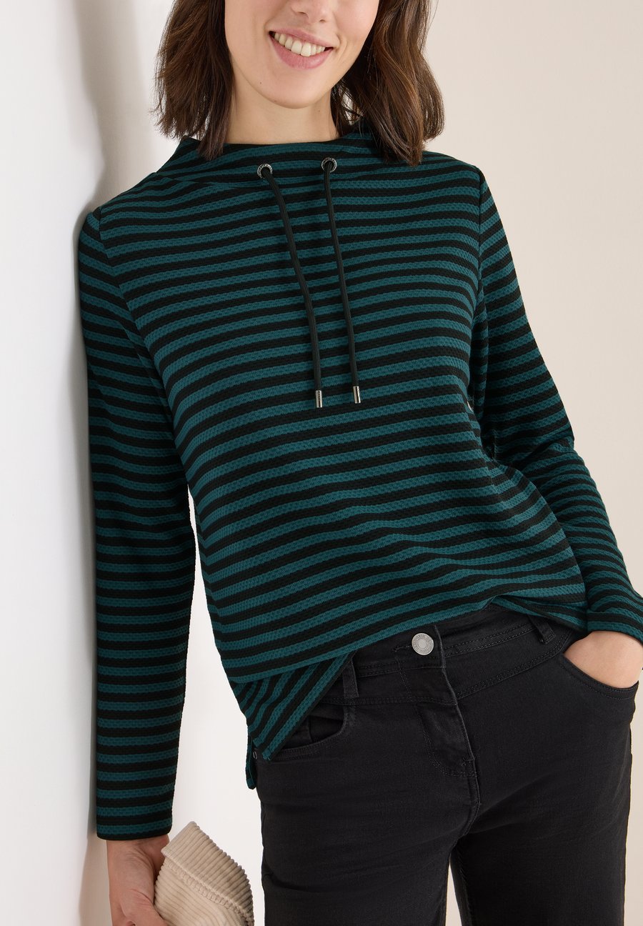 Топ Cecil GESTREIFTES FUNNELNECK , Grün/Dark Green
Топ Cecil GESTREIFTES FUNNELNECK , Grün/Dark Green