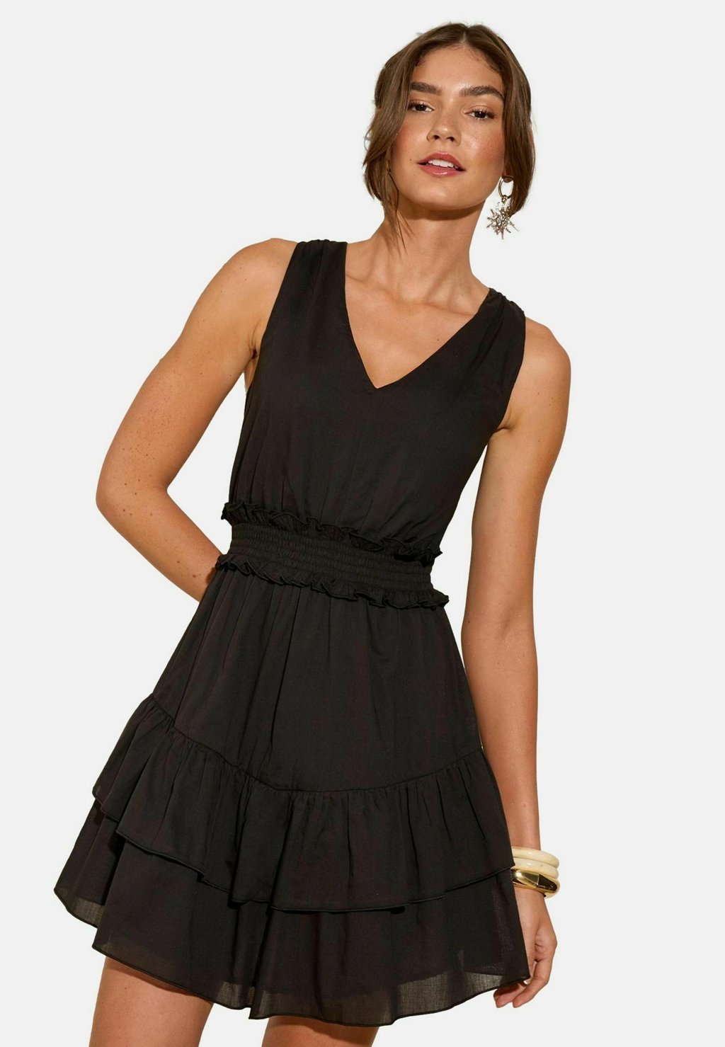 Повседневное платье Friends Like These, черный
Повседневное платье Friends Like These, черный