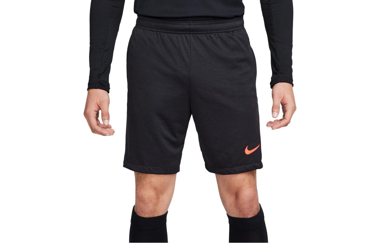 Мужские спортивные шорты Nike, цвет Black
Мужские спортивные шорты Nike, цвет Black