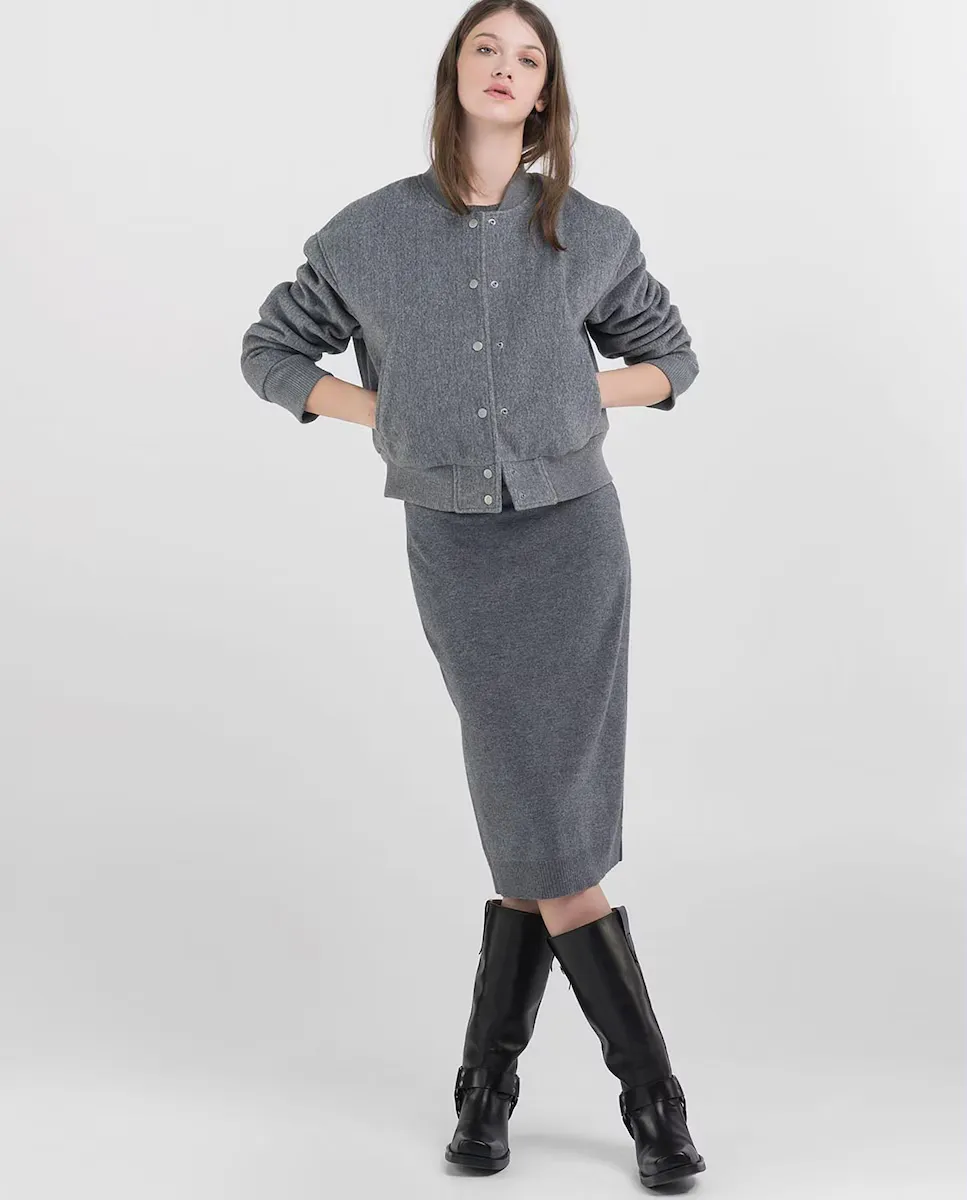 Женская куртка-бомбер Replay, серый
Женская куртка-бомбер Replay, серый