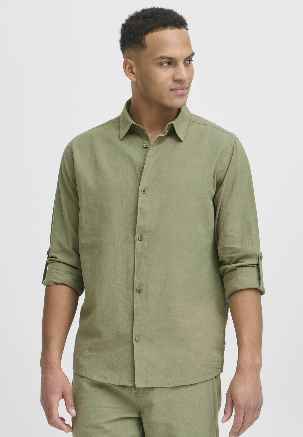 Рубашка IDMonko INDICODE JEANS, цвет Vetiver
Рубашка IDMonko INDICODE JEANS, цвет Vetiver