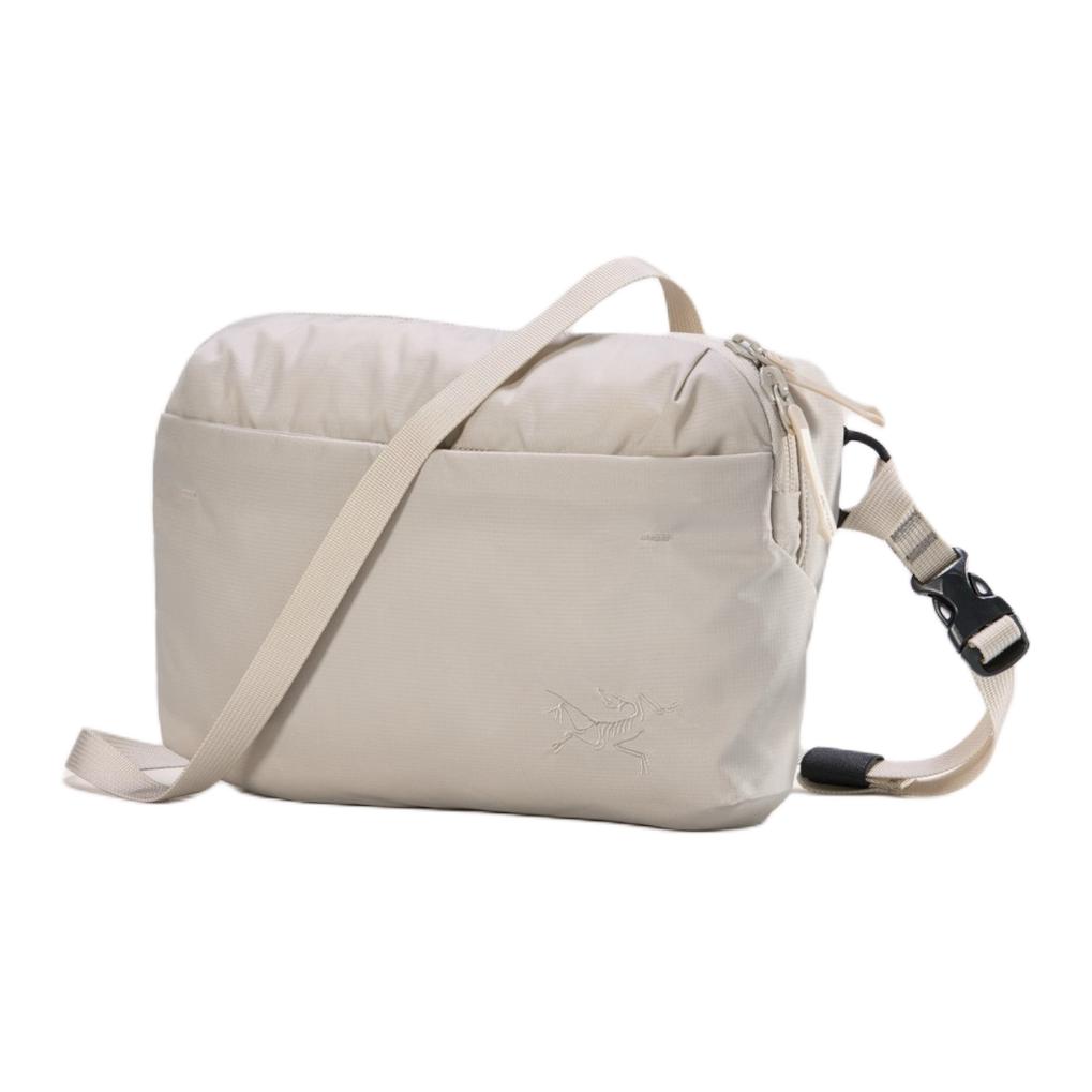 Arcteryx Нейлоновая наплечная сумка через плечо унисекс элегантная коричневая, Elegant Brown
Arcteryx Нейлоновая наплечная сумка через плечо унисекс элегантная коричневая, Elegant Brown