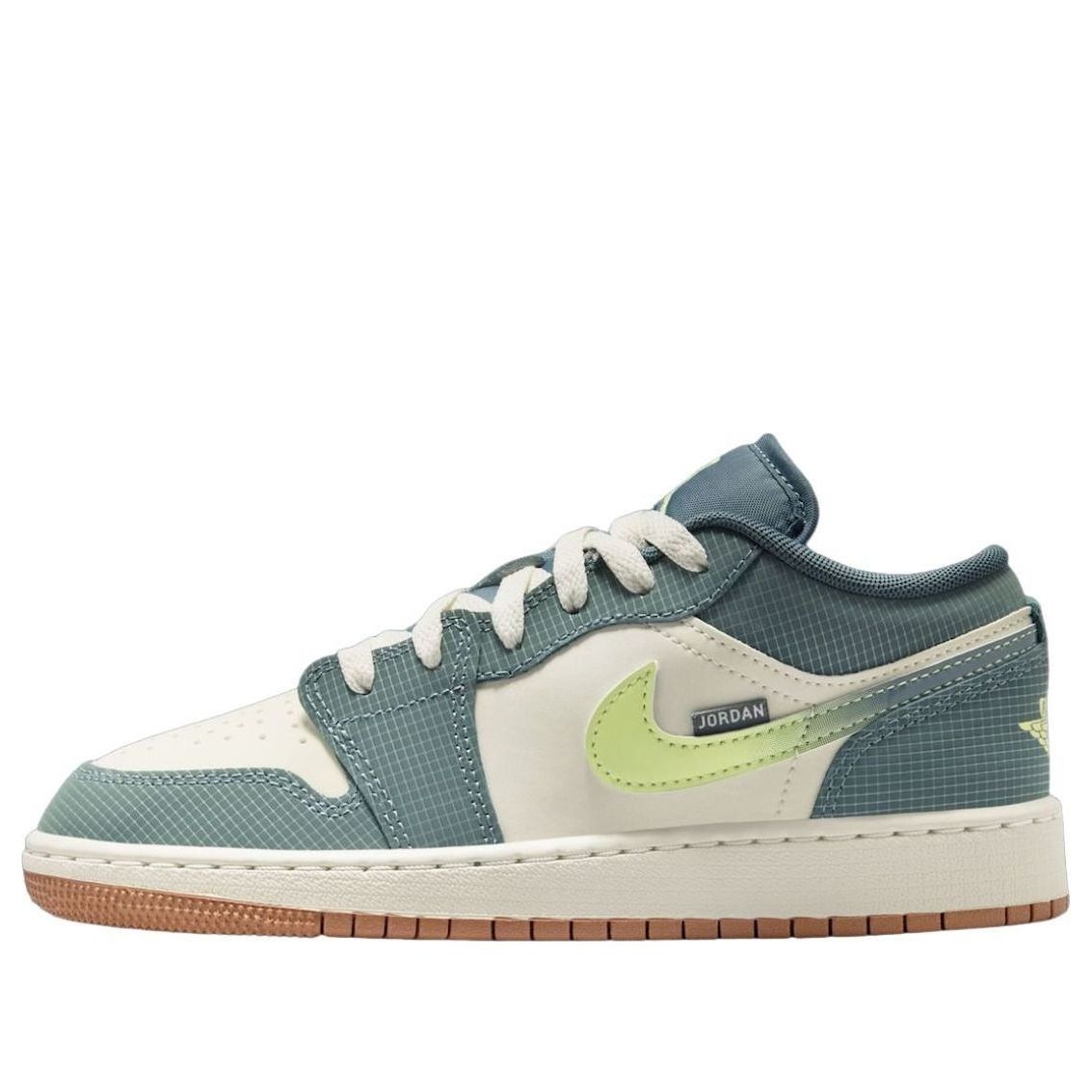 (GS) Air Jordan 1 Low We Outside 'Sea Glass Hasta'
(GS) Air Jordan 1 Low We Outside 'Sea Glass Hasta'