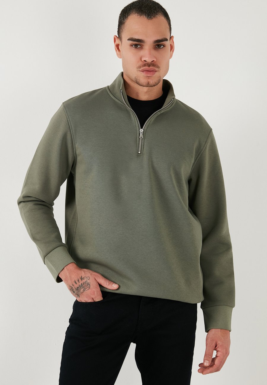 Толстовка Buratti REGULAR FIT, Green
Толстовка Buratti REGULAR FIT, Green